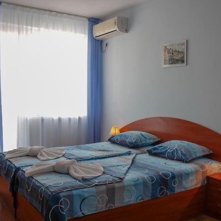 Къща За Гости Вероника Sozopol Esterno foto
