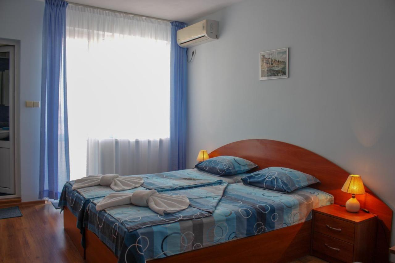 Къща За Гости Вероника Sozopol Esterno foto