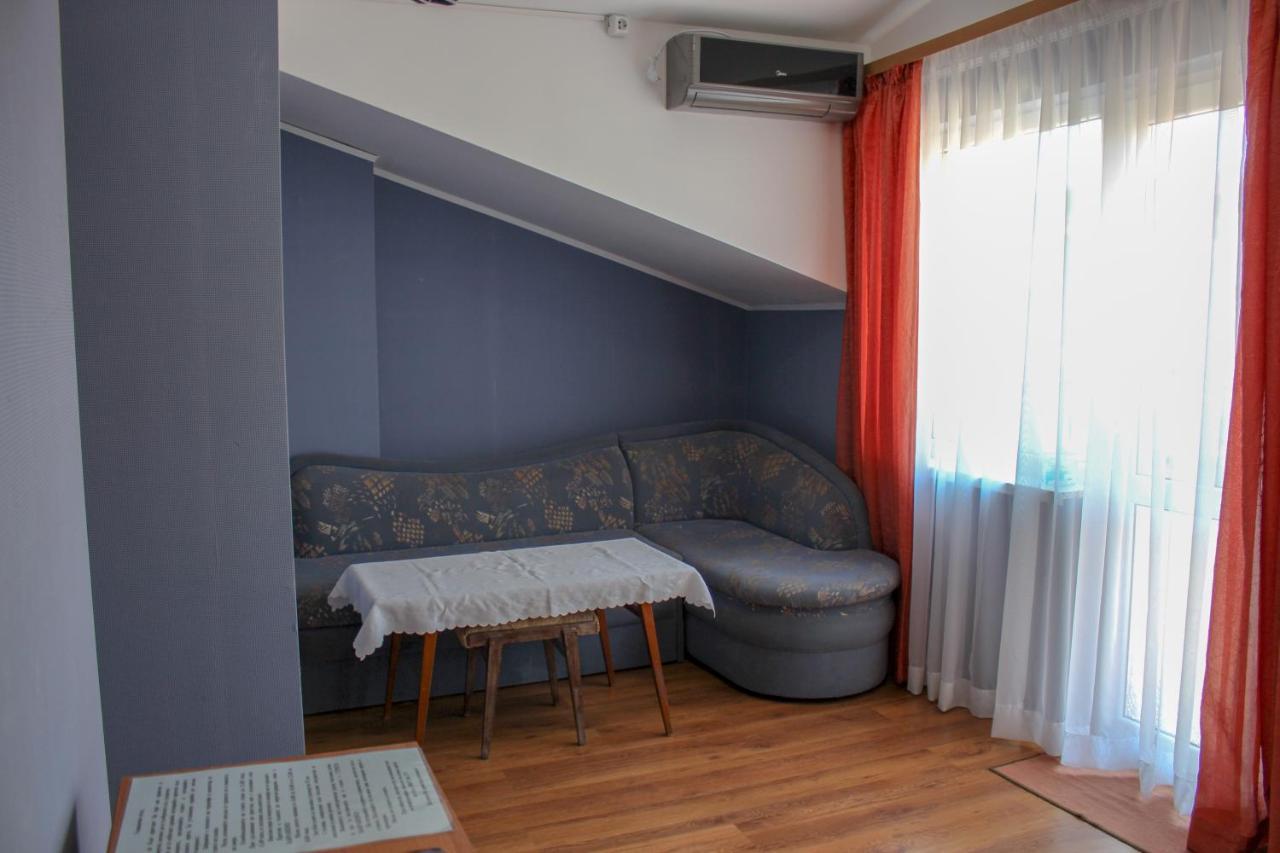 Къща За Гости Вероника Sozopol Esterno foto